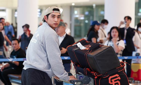 이정후, MLB 두 번째 시즌 마치고 귀국