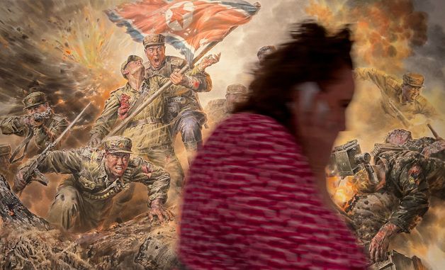 [포토] 러시아 모스크바에서 열린 북한 예술품 전시회