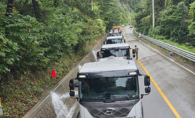 강릉 가뭄 범정부 총력 대응, 군 물탱크 400대를 본격 투입해 오봉저수지 급수지원