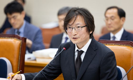 인사청문회 답변하는 주병기 공정위원장 후보자