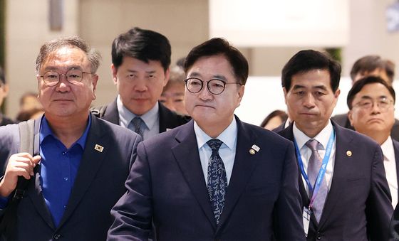 우원식 의장, 중국 공식 방문 마치고 귀국