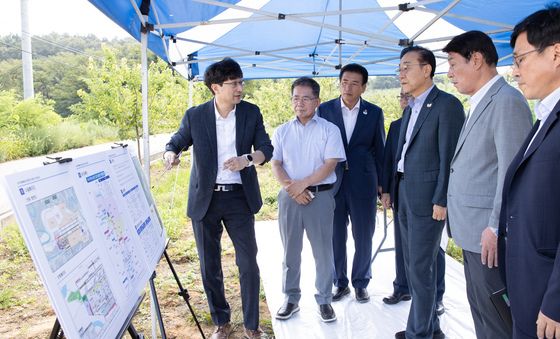김윤덕 장관, 대구경북통합신공항 예정지 현장 방문