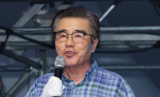 인사말하는 김동일 보령시장