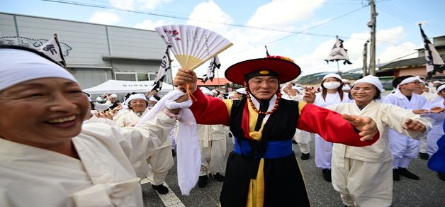 풍년 기원 대동놀이, 연산백중놀이 \'환희\'