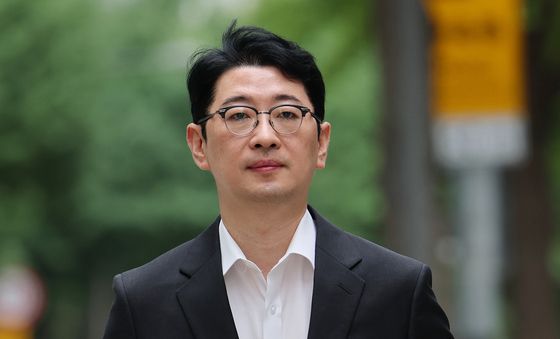 고발장 든 주진우 의원