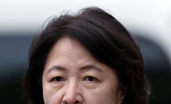 경찰청장 탄핵심판 1차 변론기일 참석한 추미애 법사위원장