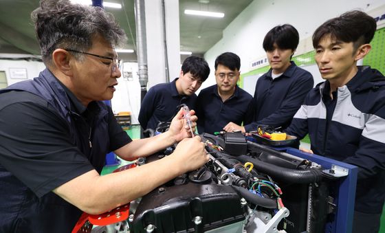 숙련기술인을 향해