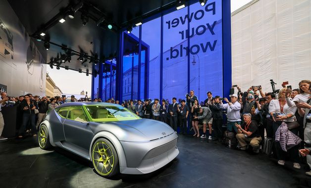 현대차, '콘셉트 쓰리' 최초 공개