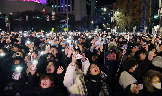 새해 맞이하는 시민들