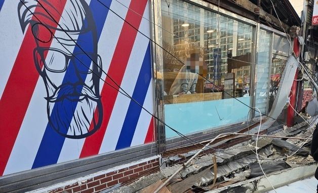 강풍특보 발효된 의정부서 행인 간판 맞고 숨져