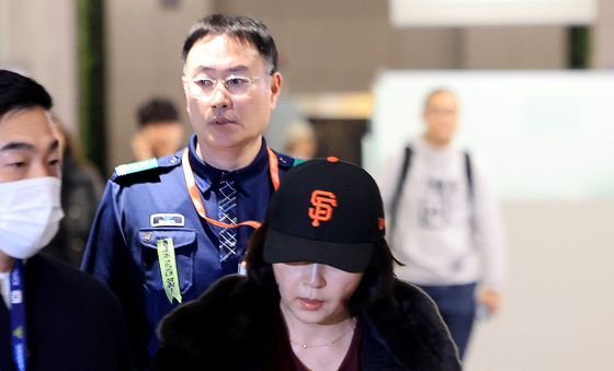 귀국한 김경 서울시의원