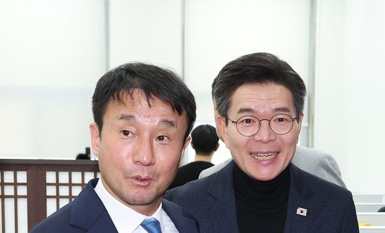 한병도 원내대표 찾은 정원오