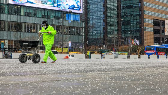 염화칼슘으로 미끄럼 방지