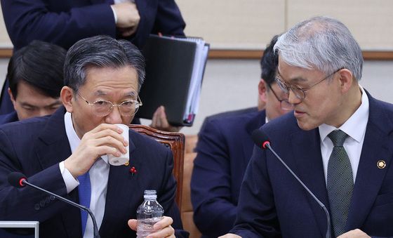 대화하는 정성호·천대엽