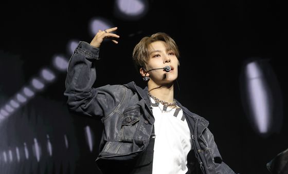 씬롱, 무대를 지배하는 자