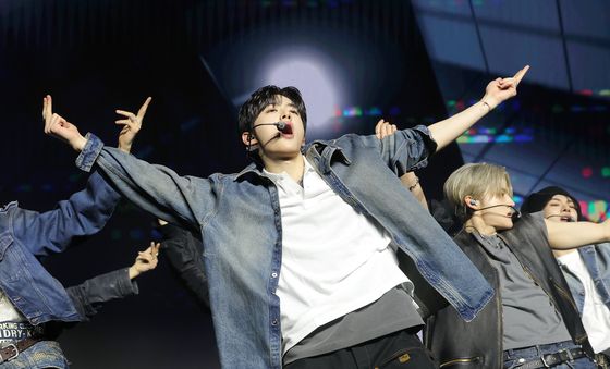 상현, 거침없는 무대