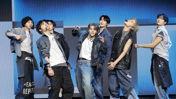 알파드라이브원, 미니 1집 '유포리아' 발매