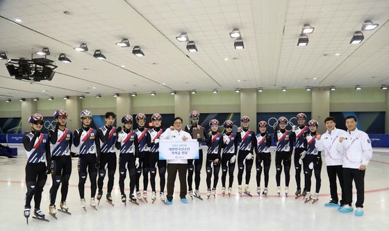 우원식 국회의장, 진천 국가대표선수촌 격려 방문