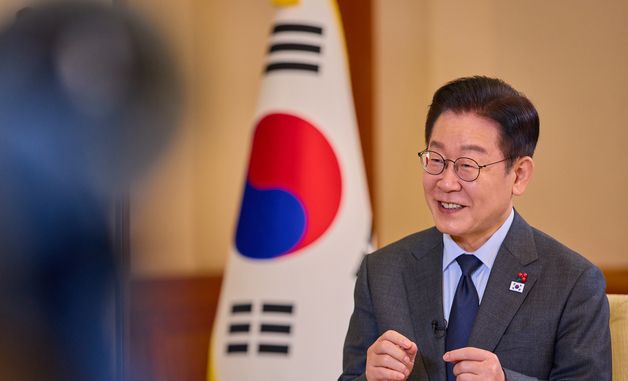 이재명 대통령, 방일 직전 NHK 인터뷰