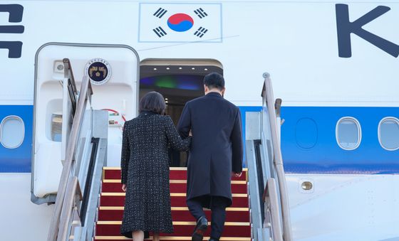 공군1호기 탑승하는 이재명 대통령