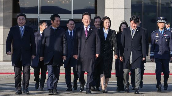 일본 향하는 이재명 대통령