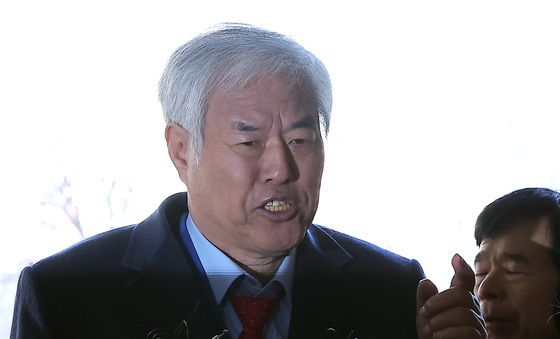 입장 밝히는 전광훈 목사