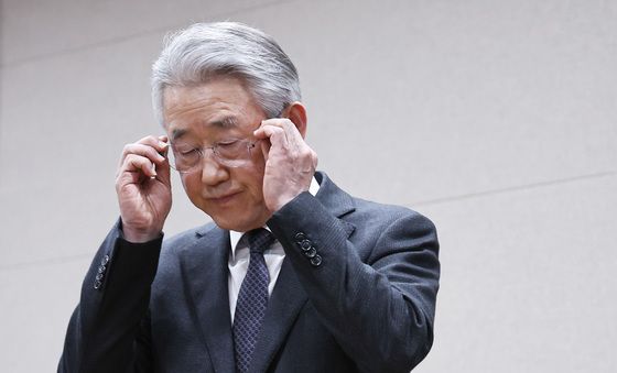 기자회견 마친 강호동 농협중앙회장