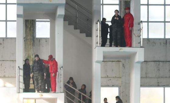 '해병대 캠프에서 자신감 길러요'