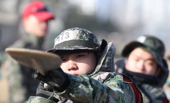 "힘차게 노를 저어라"