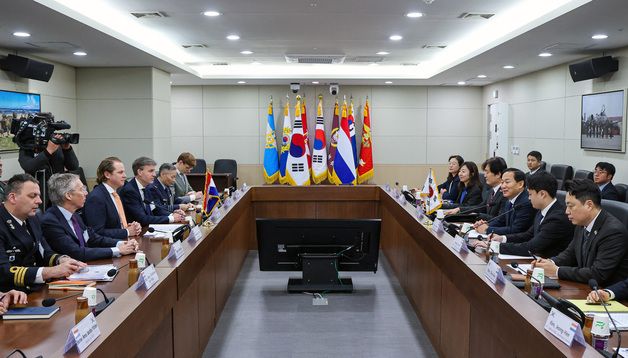 이두희 차관, 네덜란드 국방부 획득·인사 장관 면담