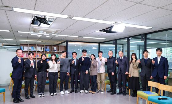 김민석 총리, 제9차 K-토론나라 개최