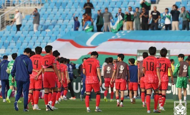 이민성호, 우즈벡에 0대2 완패