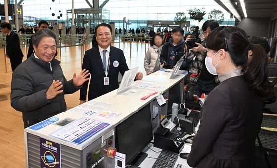 아시아나항공, 인천공항 2터미널 운항 개시