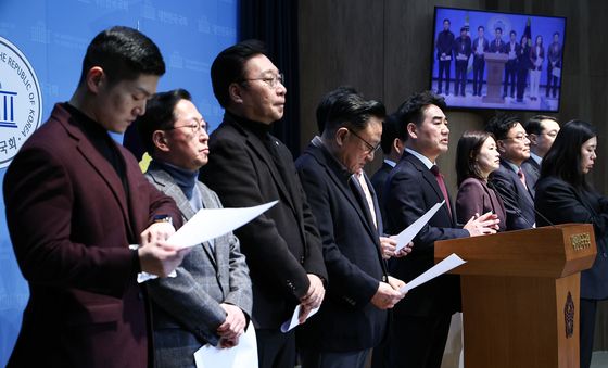 국힘 대안과 미래 "지도부, 한동훈 징계 재고해야"