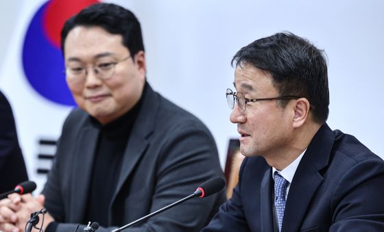 인사말 하는 한병도 원내대표