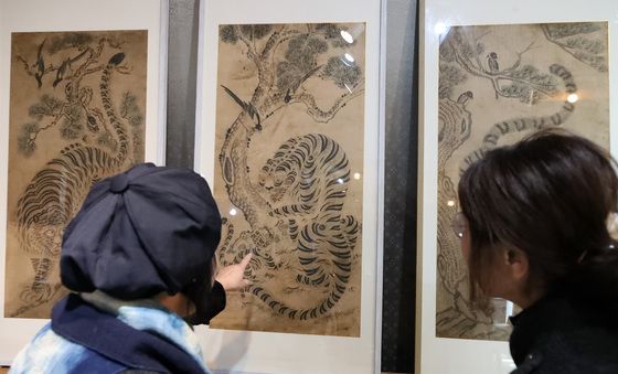 세계인 눈길 사로잡은 '까치와 호랑이'