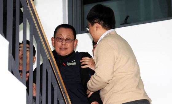 서울 시내버스 노사 2차 교섭서 퇴장 공방