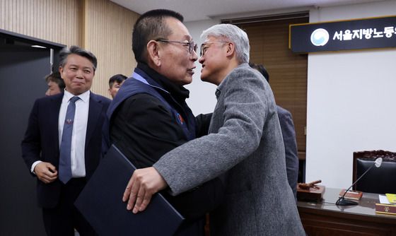 서울 시내버스 파업 극적 합의…15일 운행 재개