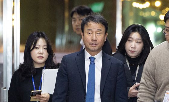 국회의장실 향하는 한병도 민주당 원내대표