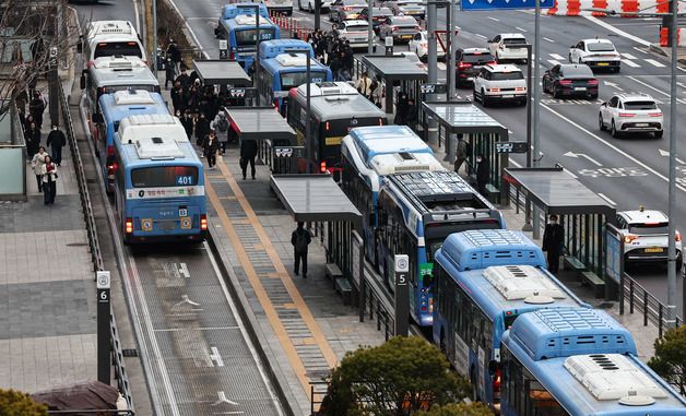 서울 시내버스 노사 임단협 타결…파업 종료