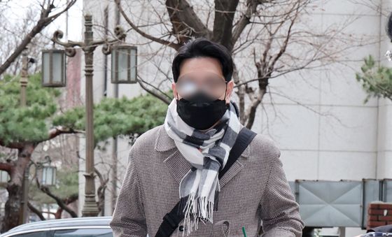 경찰 조사 향하는 김병기 의원 전 보좌관