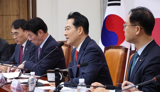 발언하는 장동혁 대표