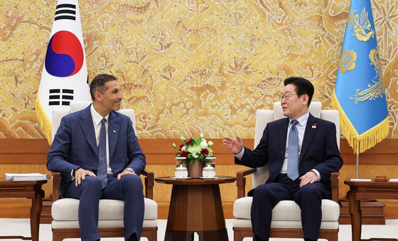 이재명 대통령 'UAE 행정청장 접견'