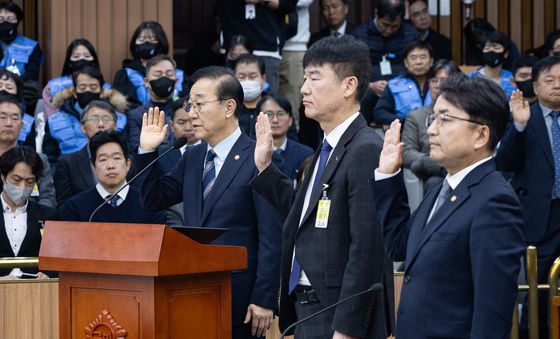 선서하는 김윤덕 국토교통부 장관