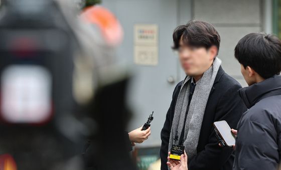 '성추행 의혹' 장경태 고소 여성 전 남친, 고소인 조사 출석