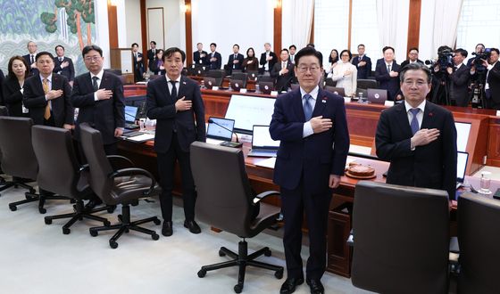 수석보좌관회의 국민의례