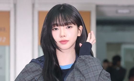 밀라노 패션위크 떠나는 에스파 카리나