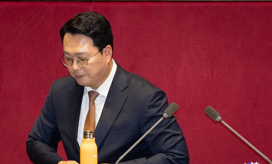 약 19시간 2차 종합 특검 반대 필리버스터 마친 천하람