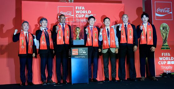 한국 온 FIFA 월드컵 오리지널 트로피