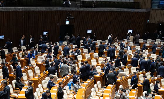 야당 없는 본회의, 2차 종합 특검법 가결 후 산회